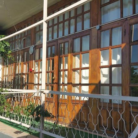 Gulnara Guesthouse Ташкент Экстерьер фото